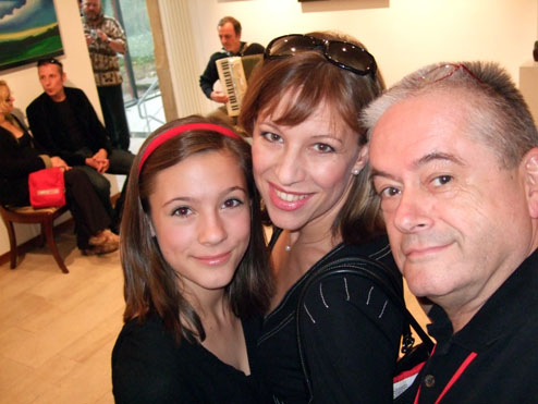 Meine Schwester Marianne und ich. mit Galleribesitzer <b>Marc Modert</b> - DSCF3810